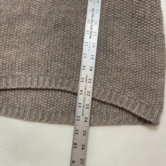 Italian Benedetta B. Taupe Alpaca Wool Scoop Neck Pullover Sweater - Picture 11 of 12